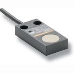 Omron Inductive Block-Style Proximity Sensor, 5 mm Detection, NPN Output, 24 V, IP67