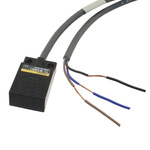 Omron Block-Style Inductive Proximity Sensor, 5 mm Detection, PNP Output, 12 → 24 V dc, IP67