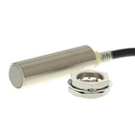 Omron Inductive Barrel-Style Proximity Sensor, M18 x 1, 5 mm Detection, 24 → 240 V ac, IP67