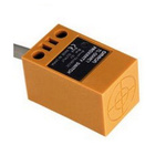 Omron Rectangular-Style Inductive Proximity Sensor, 5 mm Detection, NPN Output, 12 → 24 V dc, IP67