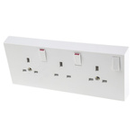 RS PRO White 3 Gang Plug Socket, 1 Pole Poles, 13A, Type G - British, Indoor Use