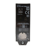 Omron Diffuse Photoelectric Sensor, Block Sensor, 700 mm Detection Range