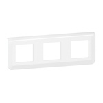 Legrand White 3 Gang Faceplate & Mounting Plate