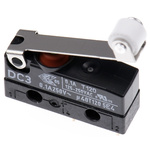 SPDT-NO/NC Roller Lever Microswitch, 100 mA @ 30 V dc