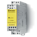Finder DIN Rail Non-Latching Relay with Guided Contacts , 12V dc Coil, 6A Switching Current, 3P
