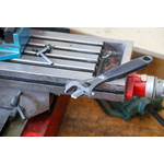 Bahco Adjustable Spanner, 208 mm Overall, 28mm Jaw Capacity, Plastic Handle