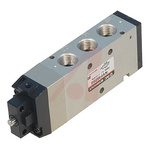 SMC Basic 4/2 Pneumatic Manual Control Valve VFM200 Series, NPT 1/4, 1/4