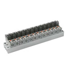 SMC 4/2 Pneumatic Solenoid/Pilot-Operated Control Valve - Solenoid M5 x 0.8 SS3Y1 Series