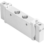 Festo 2x3/2 Closed, Monostable Pneumatic Solenoid Valve - Pneumatic G 1/8 VUWG Series, 574260