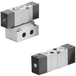 SMC Exhaust Center Pneumatic Solenoid Valve - Solenoid SYJA Series