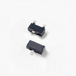 Littelfuse SM15-02HTG, Dual-Element Bi-Directional TVS Diode Array, 400W, 3-Pin SOT-23