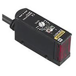 Omron Diffuse Photoelectric Sensor, Block Sensor, 100 mm Detection Range