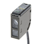 Omron Background Suppression Photoelectric Sensor, Block Sensor, 5 → 200 mm Detection Range