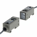 Omron Through Beam Photoelectric Sensor, 30 m Detection Range
