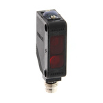 Omron Diffuse Photoelectric Sensor, 80 mm Detection Range