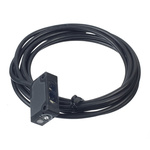 Idec Retroreflective Photoelectric Sensor, Block Sensor, 1.3 m → 5 m Detection Range