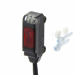 Omron Retroreflective Photoelectric Sensor, Block Sensor, 200 mm Detection Range