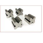 RS PRO Steel Screw Clamping 1.5 x 1.5 x 2in V-Block, 1.5in Capacity
