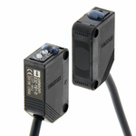 Omron Through Beam Photoelectric Sensor, Block Sensor, 30 m Detection Range