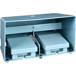 Schneider Electric Industrial Duty Momentary On-Off Foot Switch - Metal Case Material, 4NC+4NO, 3 A, 270 mA Contact