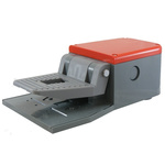 RS PRO Medium Duty Snap Action Foot Switch - Thermoplastic Case Material, NO + NC, 6 A Contact Current, 24V Contact