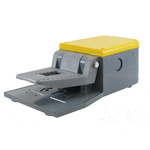 RS PRO Medium Duty Snap Action Foot Switch - Thermoplastic Case Material, NO + NC, 6 A Contact Current, 24V Contact