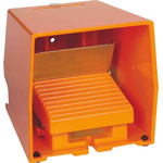Schneider Electric Momentary On-Off Foot Switch - Metal Case Material, 2NC+2NO, 3 A Contact Current, 240V Contact