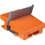 Schneider Electric Industrial Duty Momentary On-Off Foot Switch - Metal Case Material, 1NC+1NO, 3 A, 270 mA Contact