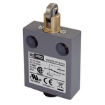 RS PRO Roller Limit Switch, 1NC/1NO, IP67, SPDT, Zinc Alloy Housing, 240V ac ac Max, 3A Max