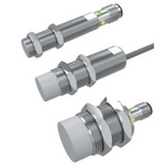 RS PRO Inductive Barrel-Style Proximity Sensor, M18 x 1, 14 mm Detection, NPN/PNP Output