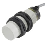 RS PRO Capacitive Barrel-Style Proximity Sensor, M30 x 1.5, 15 mm Detection, PNP Output, 10 → 30 V dc, IP67