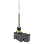 Omron Coil Spring Limit Switch, NO/NC, IP62, SPDT, Thermosetting Resin Housing, 250V ac Max, 15A Max