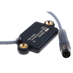 Baumer Capacitive Block-Style Proximity Sensor, 8 mm Detection, PNP Output, 10 → 30 V dc, IP65