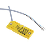 Turck Capacitive Block-Style Proximity Sensor, 10 mm Detection, PNP Output, 10 → 30 V dc, IP67