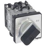 Legrand 3 Position 45°, 690V (Volts), 16A