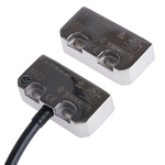 Omron F3S-TGR-N_C Series Magnetic Non-Contact Safety Switch, 24V dc, Stainless Steel Housing, NO/2NC, 2m Cable