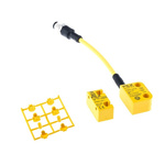 Pilz Transponder Non-Contact Safety Switch, 24V dc, Polybutylene Terephthalate Housing, M12
