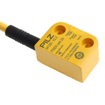 Pilz Transponder Non-Contact Safety Switch, 24V dc, Polybutylene Terephthalate Housing, 5m Cable