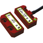 IDEM SPF-RFID-U Series Magnetic, RFID Non-Contact Safety Switch, 24V dc, Plastic Housing, 2NC, M12