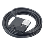Idec HS6E Safety Interlock Switch, 1NC/1NC + 2NC + 1NO, Keyed, Spring Lock