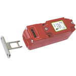 IDEM KM Safety Interlock Switch, 3NC/1NO, Keyed Actuator Included, Metal