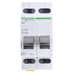 Schneider Electric 3P Pole Isolator Switch - 32A Maximum Current, IP40
