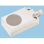 Baumer Capacitive Block-Style Proximity Sensor, 5 mm Detection, PNP Output, 10 → 30 V dc, IP65