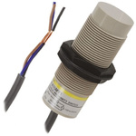 Omron Capacitive Barrel-Style Proximity Sensor, M18 x 1, 8 mm Detection, PNP Output, 10 → 30 V dc, IP66