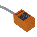 Omron Inductive Block-Style Proximity Sensor, 5 mm Detection, 12 → 24 V dc, IP67