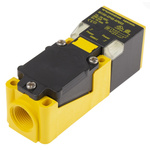 Turck Inductive Block-Style Proximity Sensor, M12 x 1, 15 mm Detection, PNP Output, 10 → 30 V dc, IP68