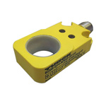 Turck Inductive Ring-Style Proximity Sensor, M12 x 1, 20 mm Detection, PNP Output, 10 → 30 V dc, IP67