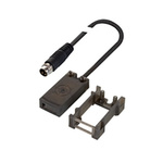 BALLUFF Capacitive Block-Style Proximity Sensor, 8 mm Detection, PNP Output, 12 → 30 V dc, IP67