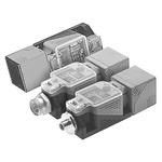 Rockwell Automation 871L Series Inductive Rectangular-Style Inductive Proximity Sensor, 20 mm Detection, 20 →