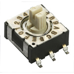 220ADC16 | 16 Way Through Hole DIP Switch, Knurled Slotted Shaft Actuator